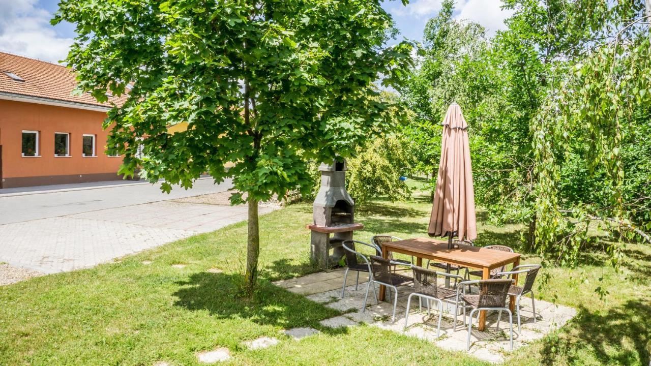 Penzion U Dablova Kopyta Rakvice Экстерьер фото