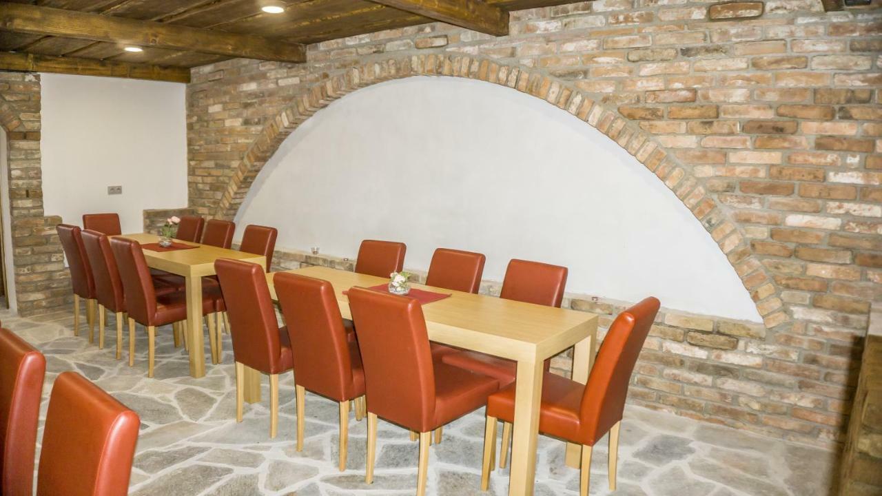 Penzion U Dablova Kopyta Rakvice Экстерьер фото